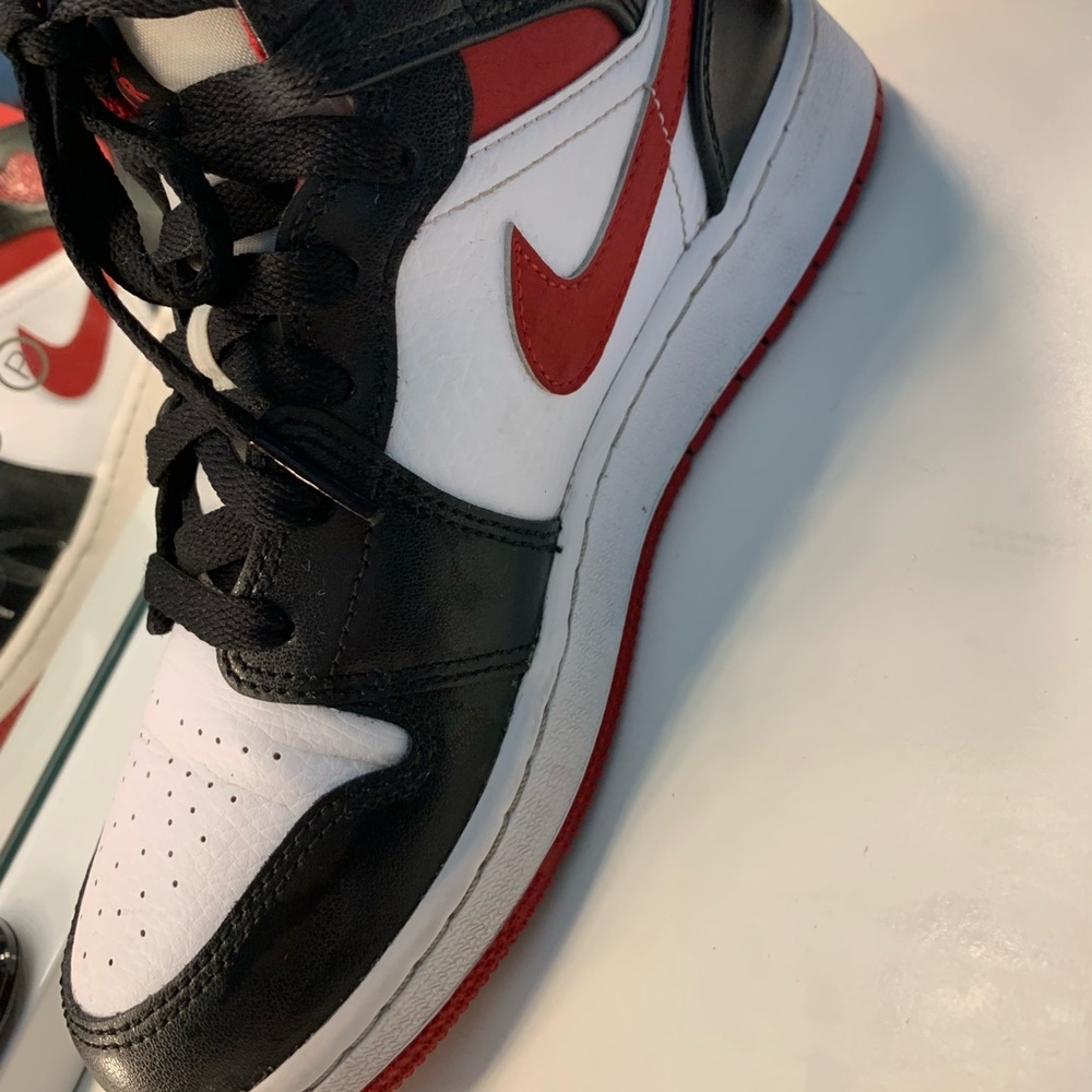 Nike Air Jordan size 4Y (big boy)